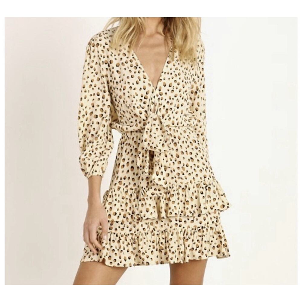 NWT Kivari Valentina Tie Front Mini Dress Cream Leopard Animal Print Med (AE15)